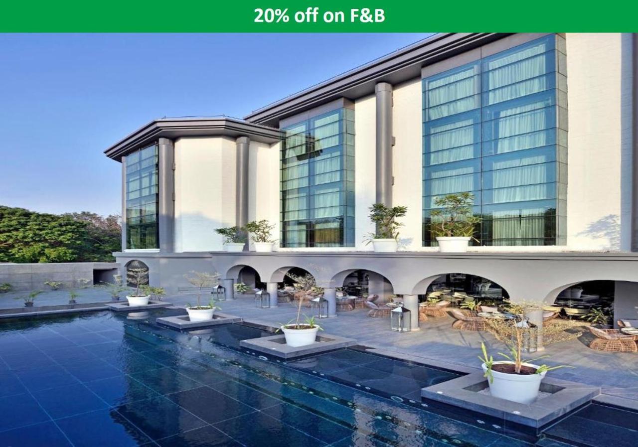Radisson Blu Atria Bengaluru Bangalore Exterior foto The Park, New Delhi